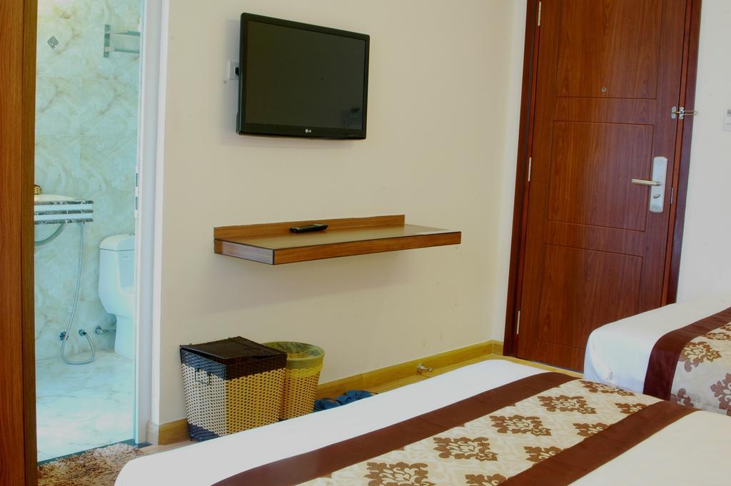 Minh Nhat Hotel Нячанг Номер фото